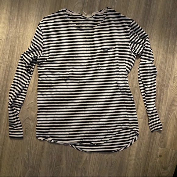 Striped shirt black and white long sleeve - Picture 1 of 2